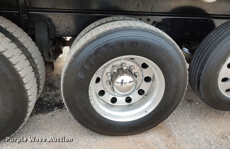 image for item JR9462 2021 Peterbilt 567  dump truck