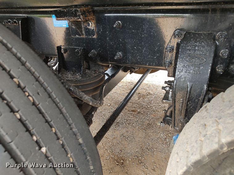 image for item JR9462 2021 Peterbilt 567  dump truck