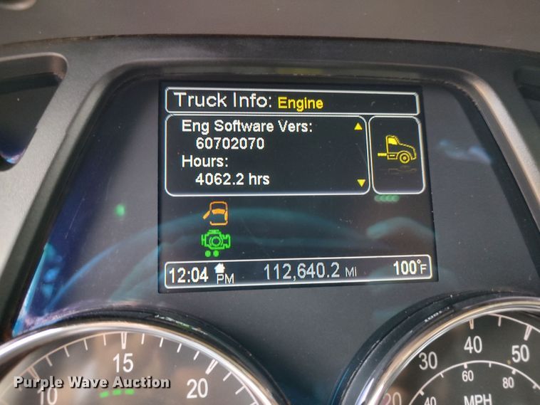 image for item JR9463 2021 Peterbilt 567  dump truck