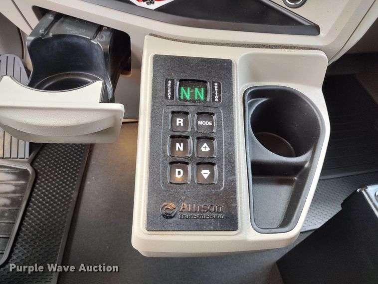 image for item JR9463 2021 Peterbilt 567  dump truck