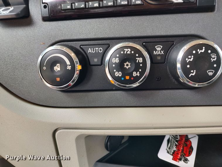 image for item JR9463 2021 Peterbilt 567  dump truck