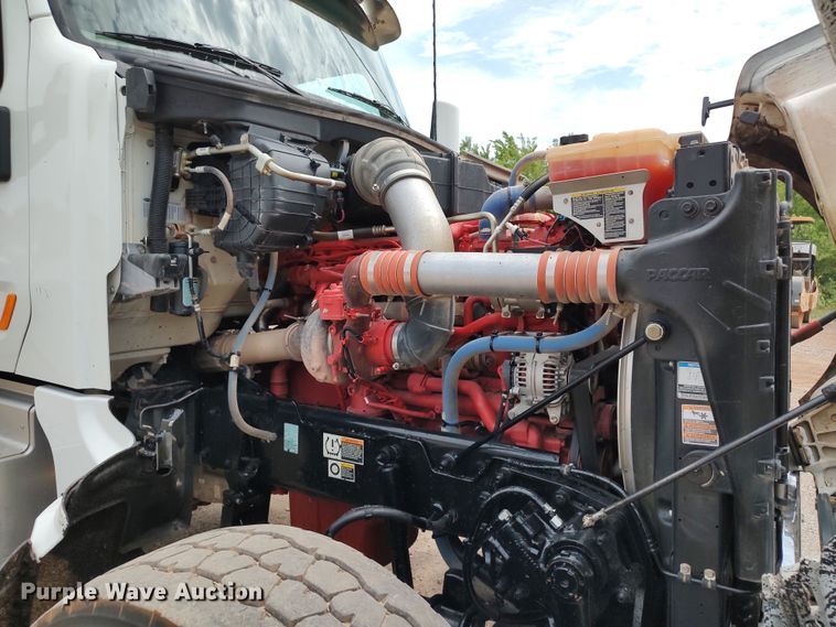 image for item JR9463 2021 Peterbilt 567  dump truck