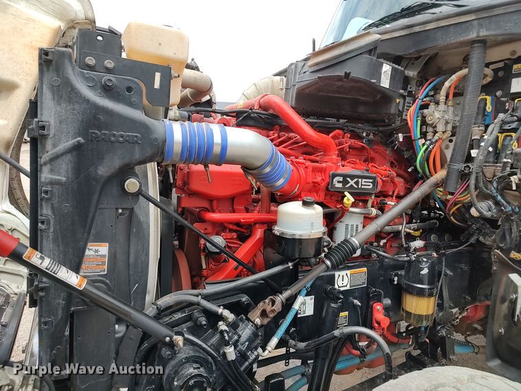 image for item JR9463 2021 Peterbilt 567  dump truck