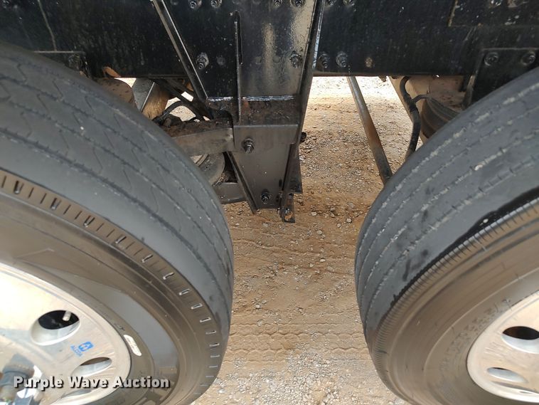 image for item JR9463 2021 Peterbilt 567  dump truck