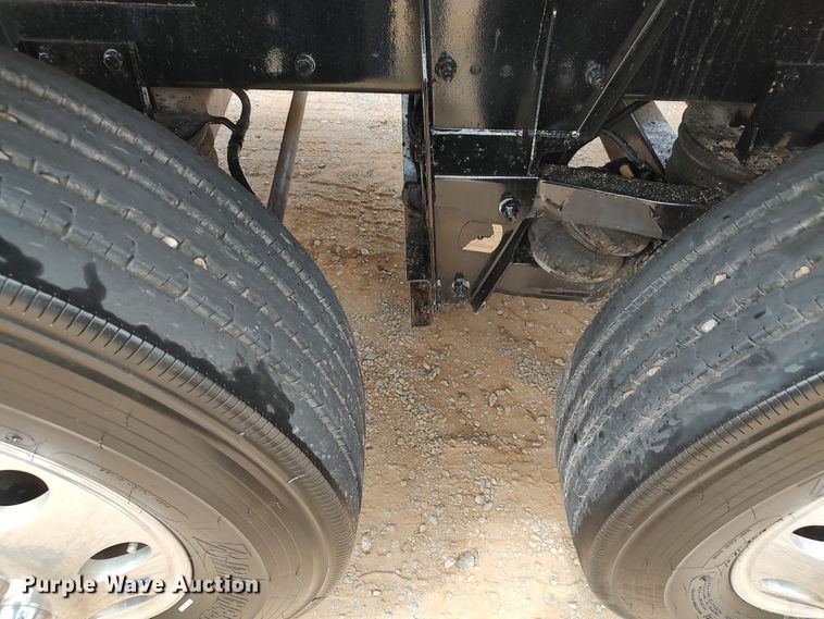 image for item JR9463 2021 Peterbilt 567  dump truck