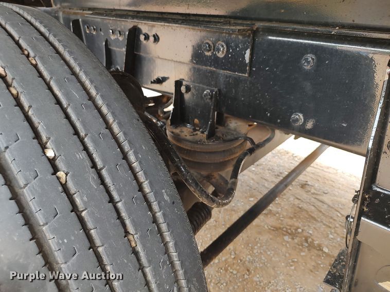 image for item JR9463 2021 Peterbilt 567  dump truck