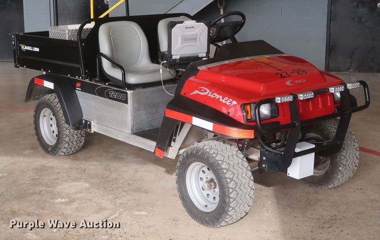 image for item JR9465 2001 Club Car Pioneer 1200  utility vehicle with SSI CS8700 inertial profiler profilograph