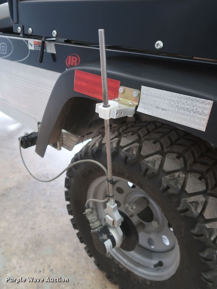 image for item JR9465 2001 Club Car Pioneer 1200  utility vehicle with SSI CS8700 inertial profiler profilograph