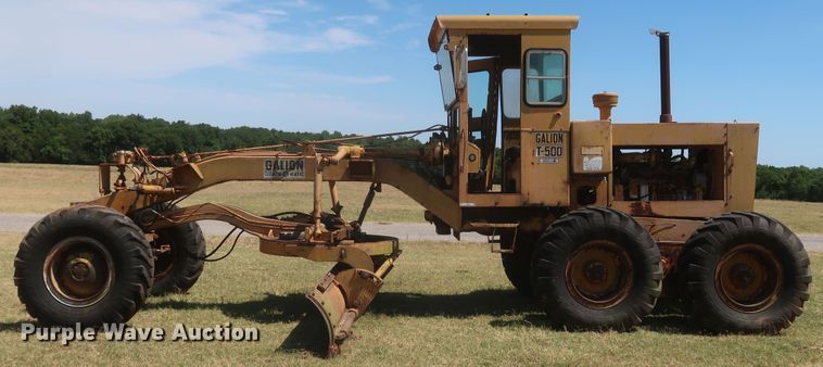 image for item JR9468 1972 Galion T500A  rigid frame motor grader