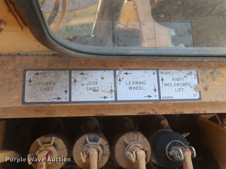 image for item JR9468 1972 Galion T500A  rigid frame motor grader