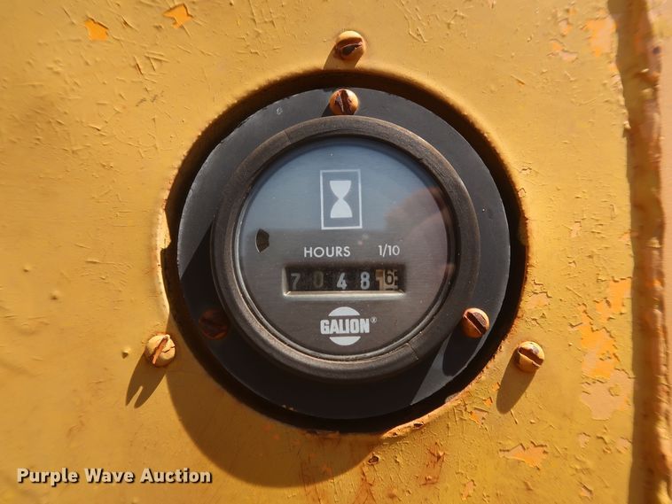 image for item JR9468 1972 Galion T500A  rigid frame motor grader