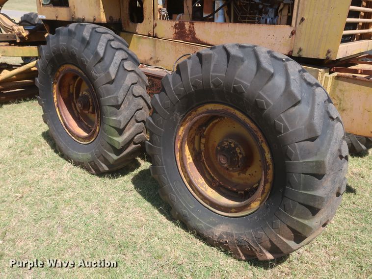 image for item JR9468 1972 Galion T500A  rigid frame motor grader