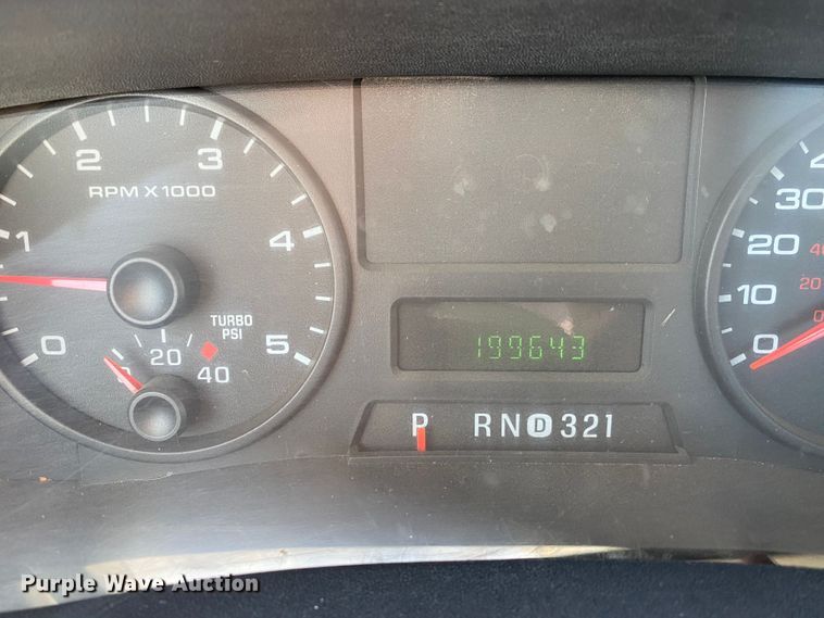 image for item JU9293 2005 Ford F550 Super Duty  bucket truck