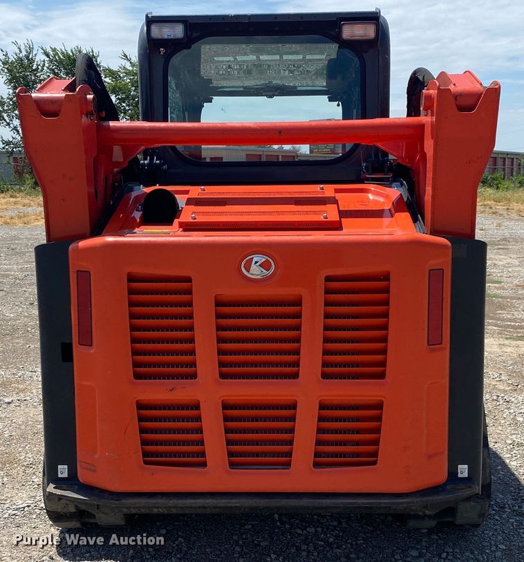 image for item JU9302 2021 Kubota SVL65-2  tracked skid steer loader