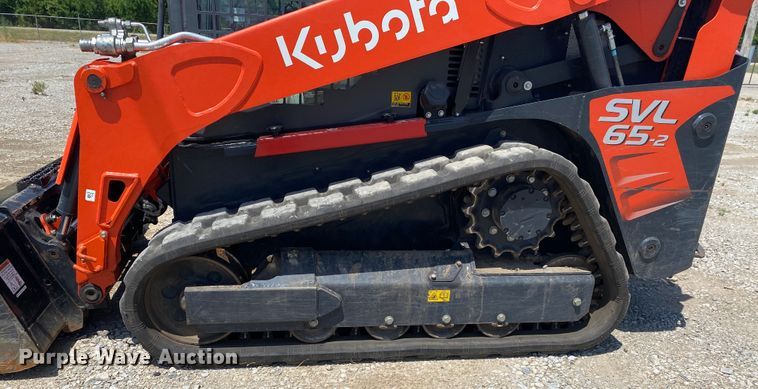 image for item JU9302 2021 Kubota SVL65-2  tracked skid steer loader