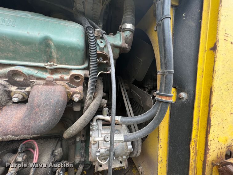 image for item JX9285 Hydro Ax 700  mulcher