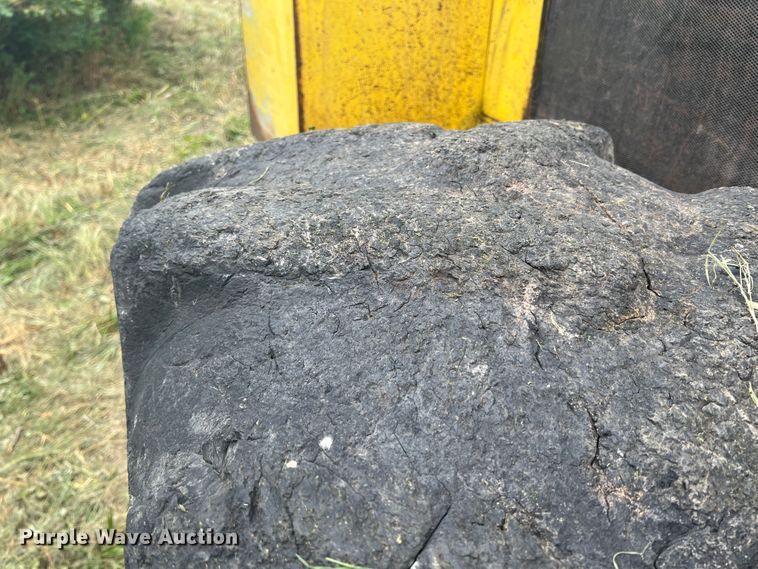 image for item JX9285 Hydro Ax 700  mulcher