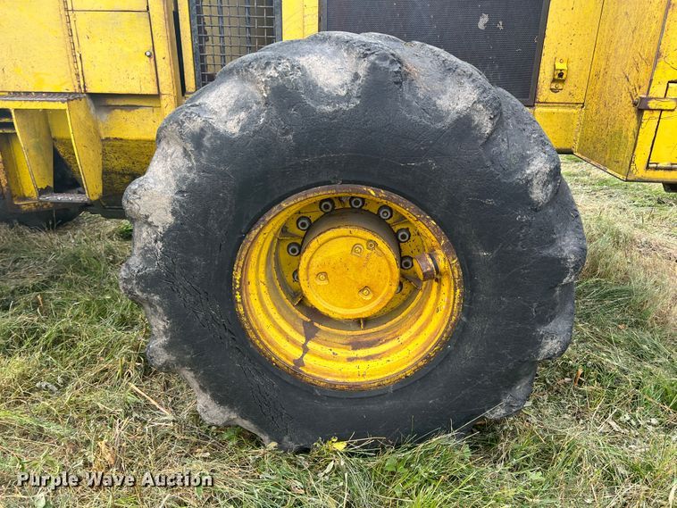 image for item JX9285 Hydro Ax 700  mulcher