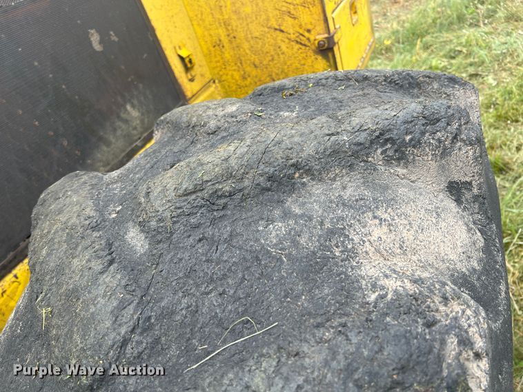 image for item JX9285 Hydro Ax 700  mulcher