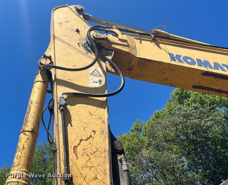 image for item JX9307 2007 Komatsu PC220LC  excavator