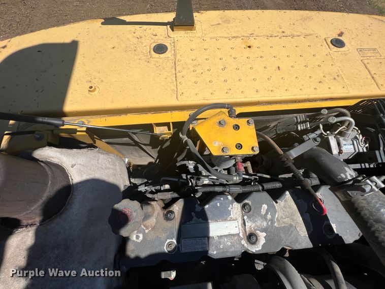 image for item JX9307 2007 Komatsu PC220LC  excavator