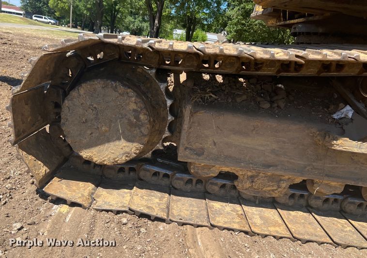 image for item JX9307 2007 Komatsu PC220LC  excavator