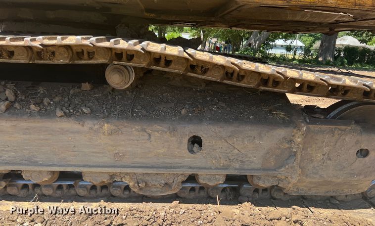image for item JX9307 2007 Komatsu PC220LC  excavator
