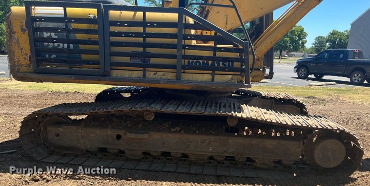 image for item JX9307 2007 Komatsu PC220LC  excavator