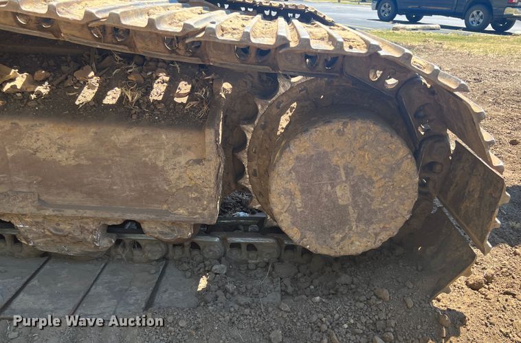 image for item JX9307 2007 Komatsu PC220LC  excavator