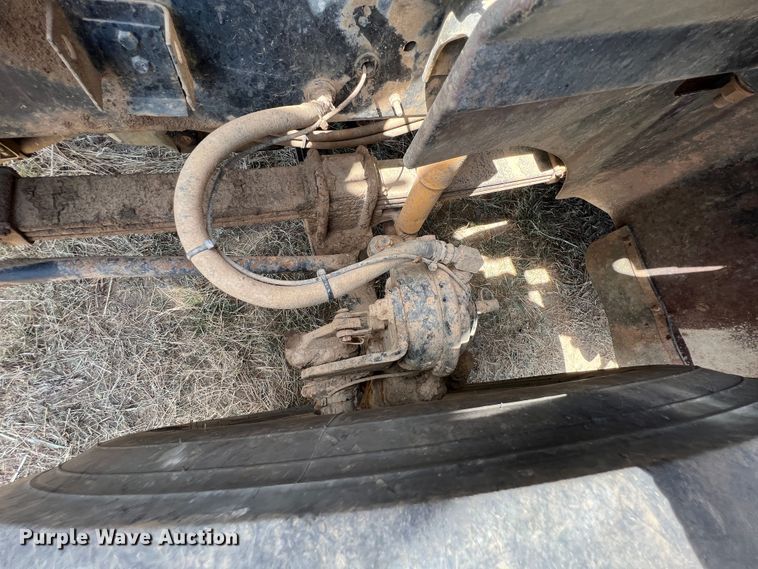 image for item JX9308 2002 International 9400i  water truck