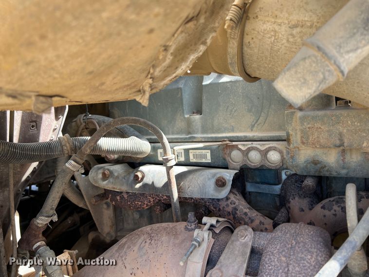 image for item JX9308 2002 International 9400i  water truck