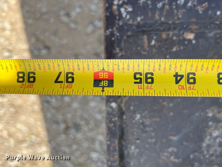 image for item JX9308 2002 International 9400i  water truck