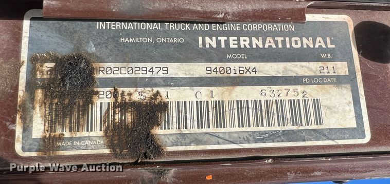 image for item JX9308 2002 International 9400i  water truck