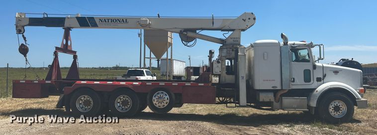 image for item JX9309 2008 Peterbilt 365  crane truck