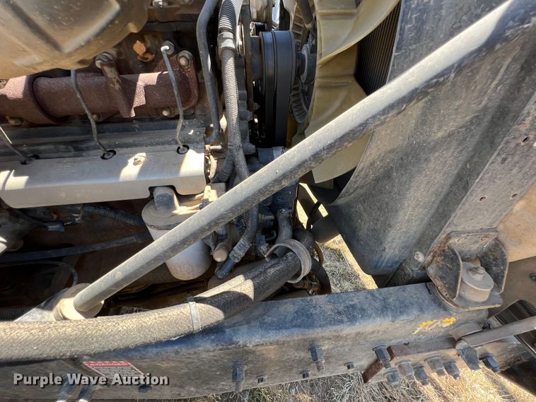 image for item JX9310 2006 Mack CT713 Granite  water truck