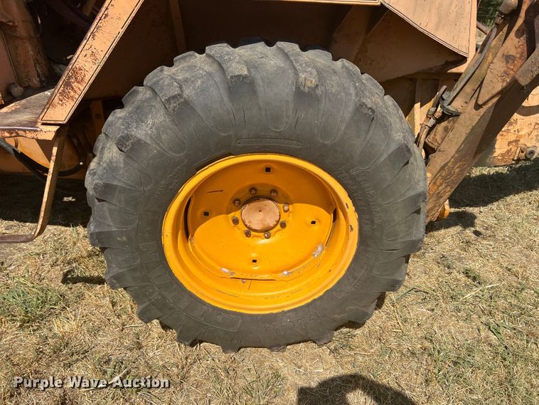 image for item JX9323 Case 580C  backhoe