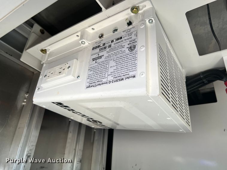 image for item JX9324 2016 Dodge Ram 5500  bucket truck