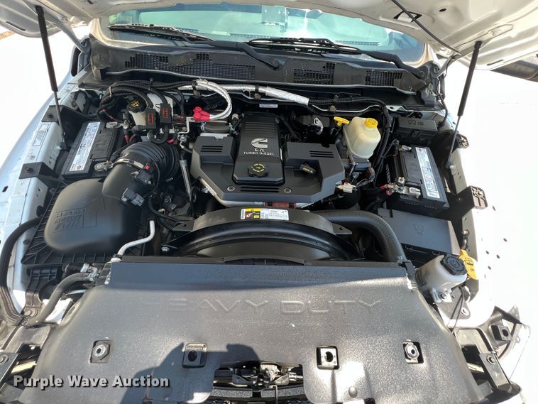 image for item JX9324 2016 Dodge Ram 5500  bucket truck