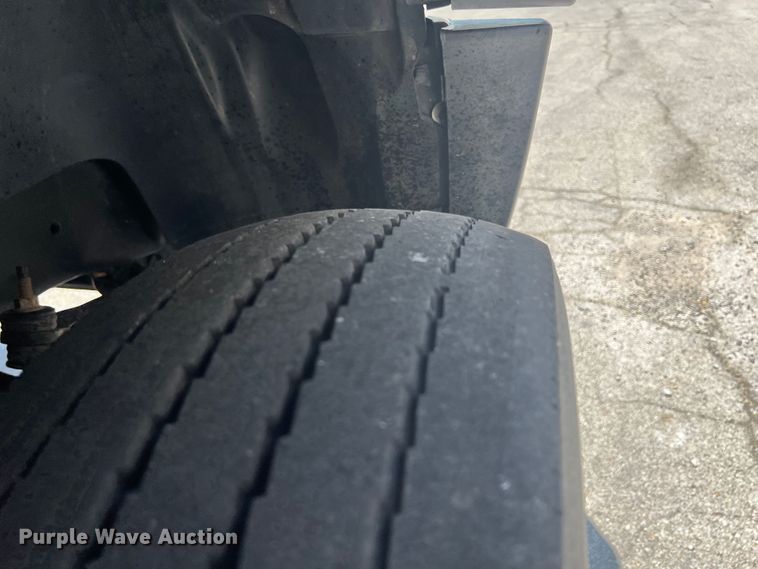 image for item JX9324 2016 Dodge Ram 5500  bucket truck