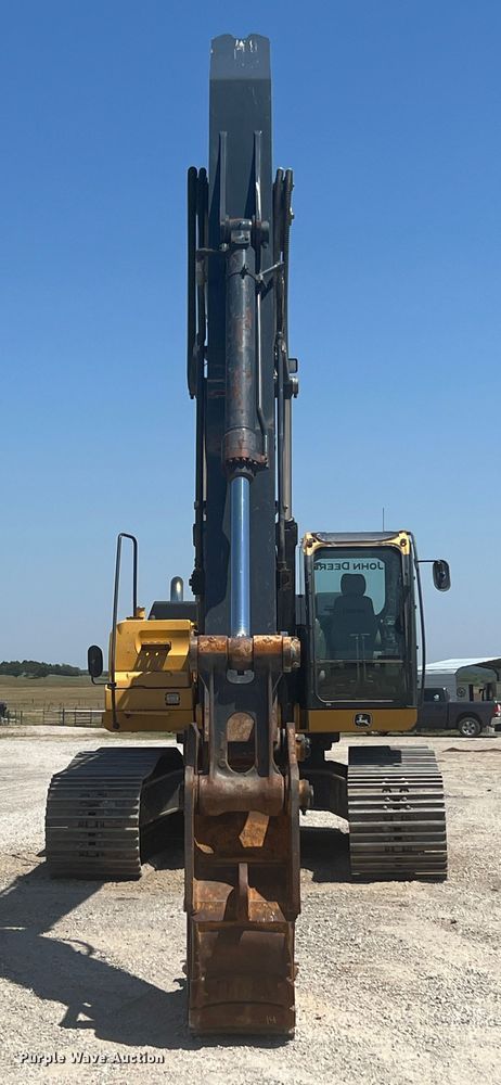 image for item JX9355 2011 John Deere 350G  excavator