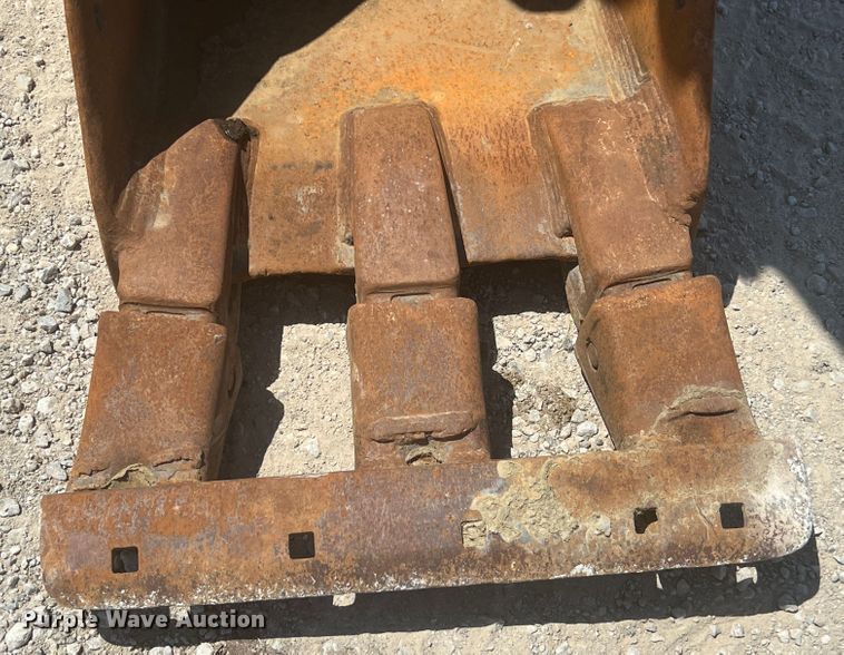 image for item JX9355 2011 John Deere 350G  excavator