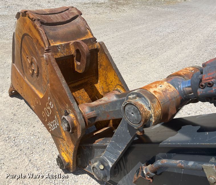 image for item JX9355 2011 John Deere 350G  excavator