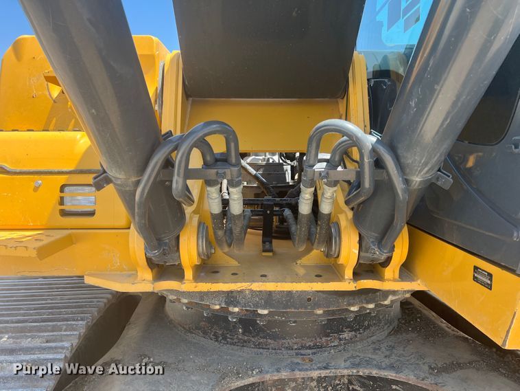 image for item JX9355 2011 John Deere 350G  excavator