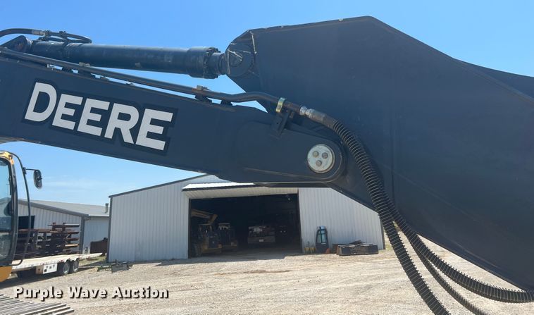 image for item JX9355 2011 John Deere 350G  excavator