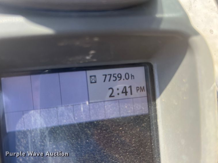 image for item JX9355 2011 John Deere 350G  excavator