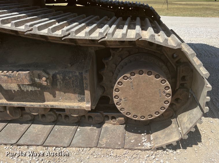 image for item JX9355 2011 John Deere 350G  excavator