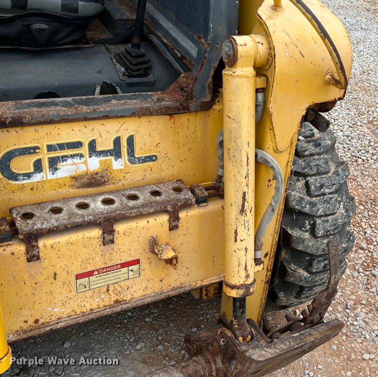 image for item JX9405 2006 Gehl 5640  skid steer loader