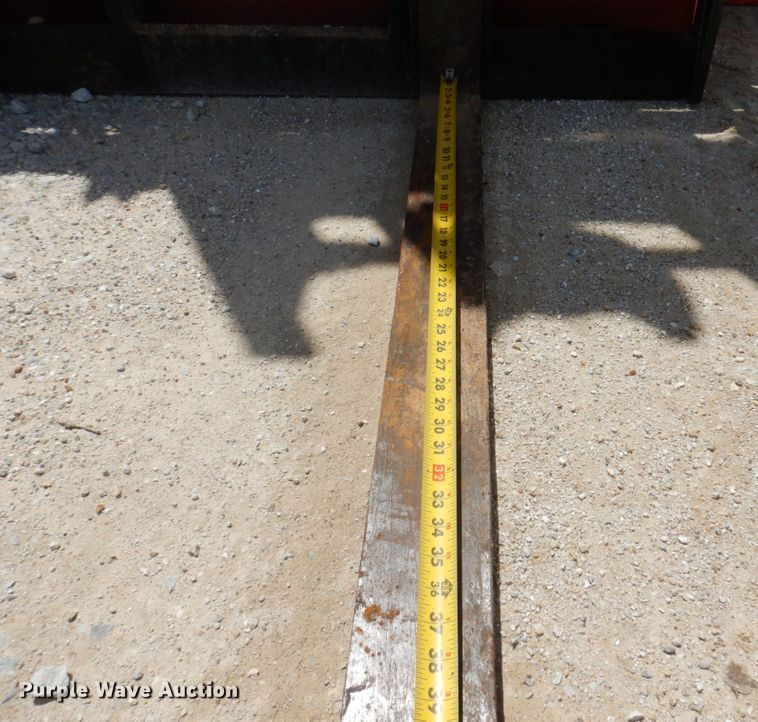 image for item KF9634 1992 Manitou T802 TC-D  forklift