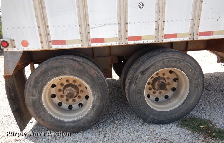 image for item KI9259 1998 Merritt  grain trailer