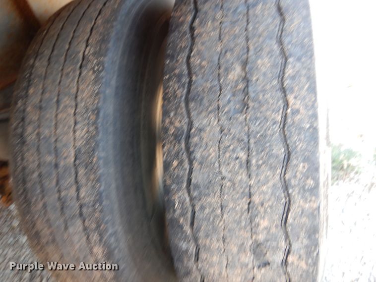 image for item KI9259 1998 Merritt  grain trailer